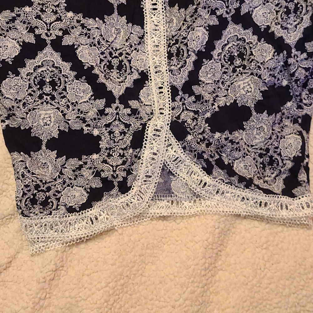 Shorts - Picture 4 of 4